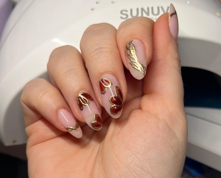 How to Get Geometric Nail Art