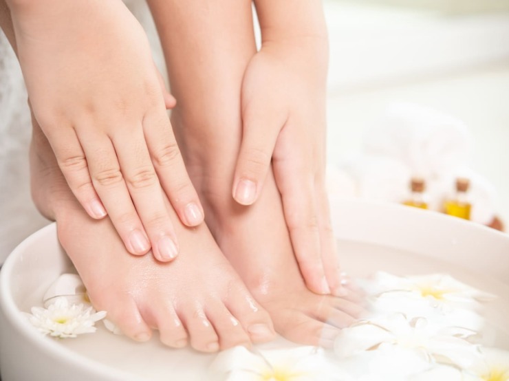 spa-treatment-product-female-feet-hand-spa.jpg